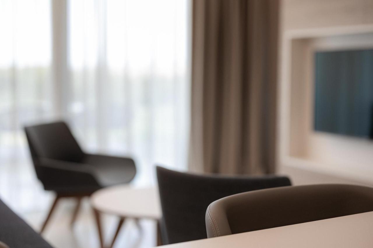 Aparthotel Joel Novalja Eksteriør bilde