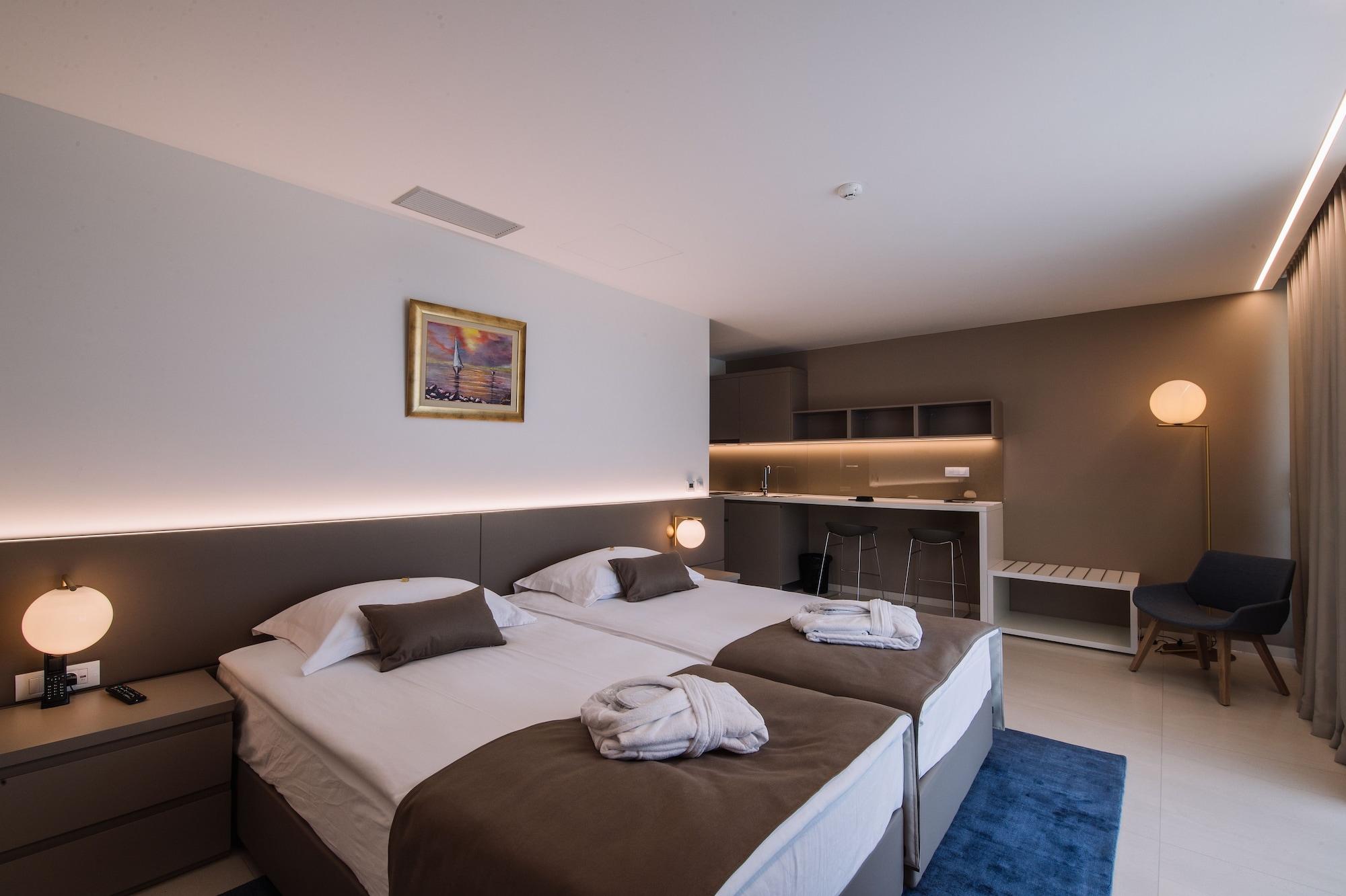 Aparthotel Joel Novalja Eksteriør bilde